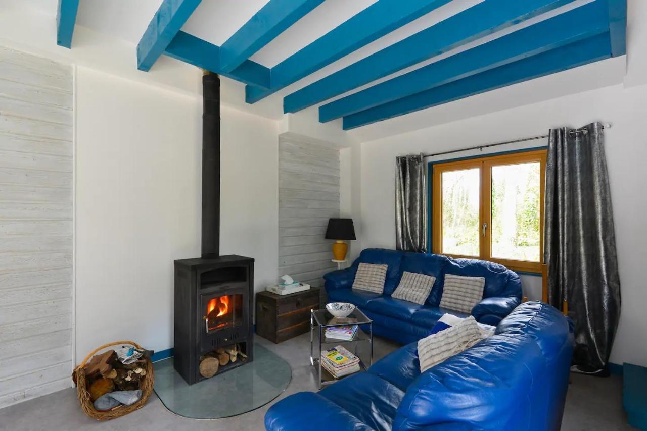 Holiday home Plage700m, Maison D'hote Tres Calme,ecrin De Verdure, Sauna, Borne Elect, Bord Gr34 *