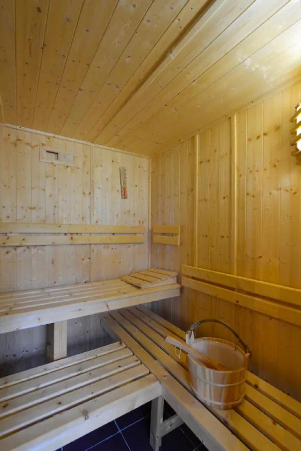 Plage700m, Maison D'hote Tres Calme,ecrin De Verdure, Sauna, Borne Elect, Bord Gr34 Holiday home Moelan-sur-Mer
